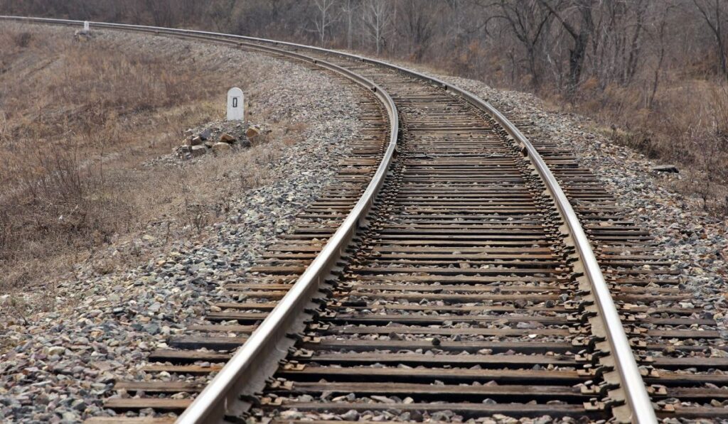 O Que é Trilho de Trem? Perfil, medidas e tipos | Guia